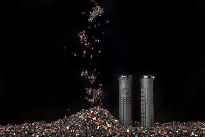 Гріпси ODI Bjorn, V2.1 Lock On, Black/White w/Black Clamp (чорні з чорними замками)