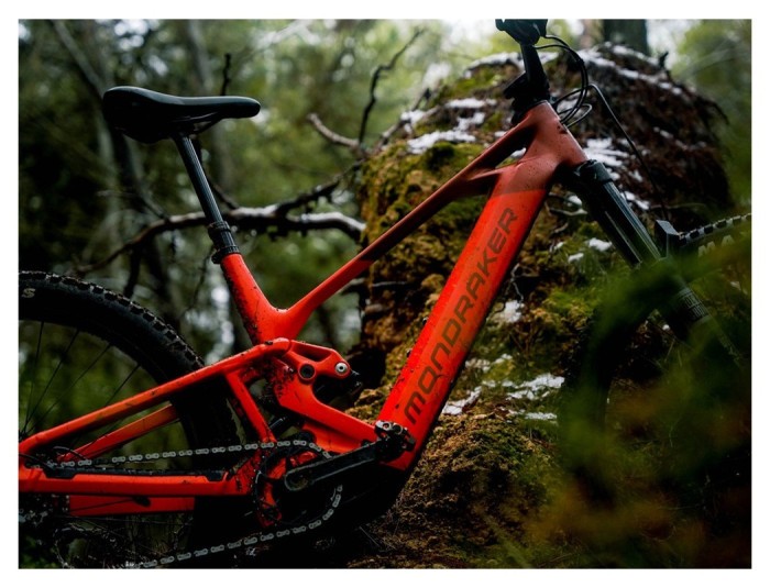Электровелосипед MONDRAKER SCREE S 29'' 150mm, 800Wh Bosch CX, Flame Red, M/L