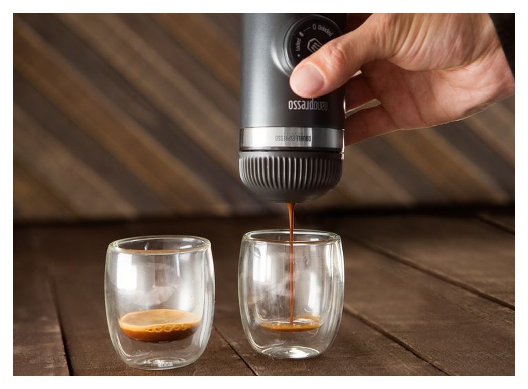 Портативна еспресо-кавоварка Wacaco Nanopresso сіра, механічна, для меленої кави, укр, укр