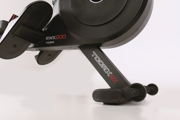 Гребной тренажер Toorx Rower RWX 200