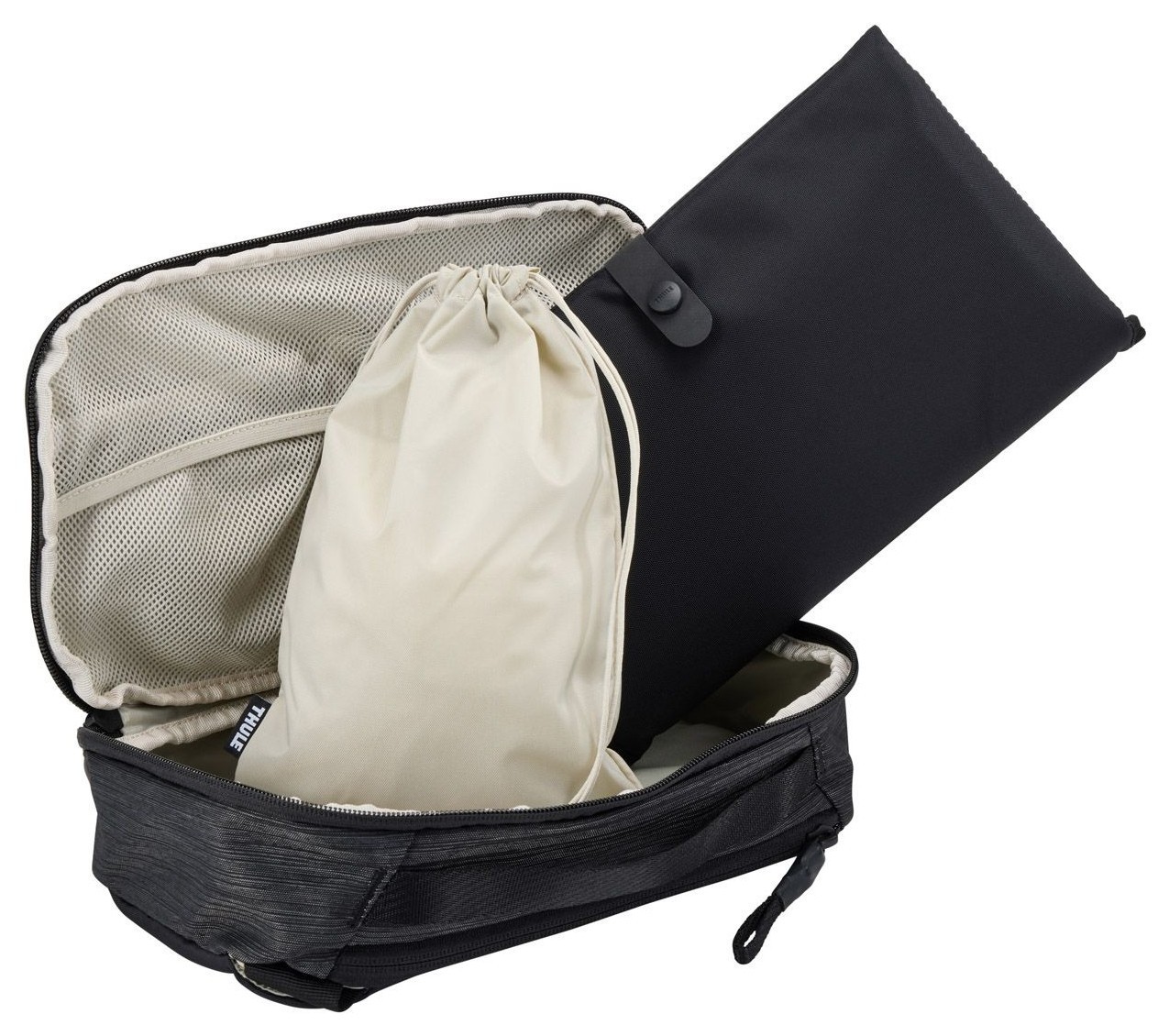 Рюкзак Thule Changing Backpack (Black) 11200360 (TH 11200360), укр, укр