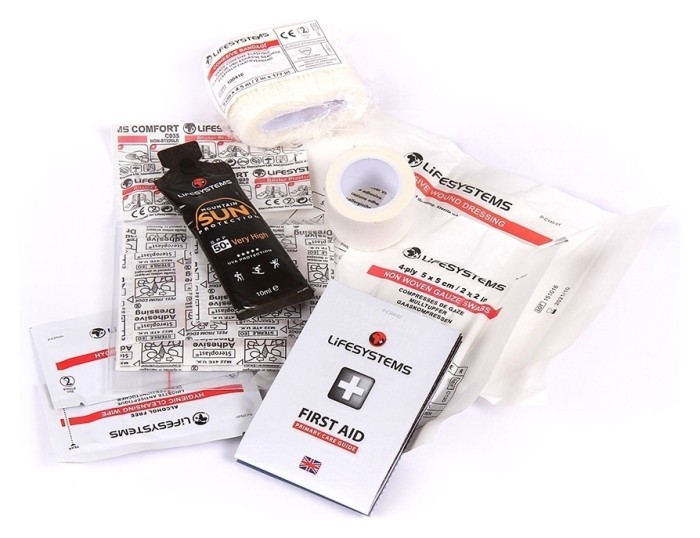 Аптечка Lifesystems Light&Dry Nano First Aid Kit