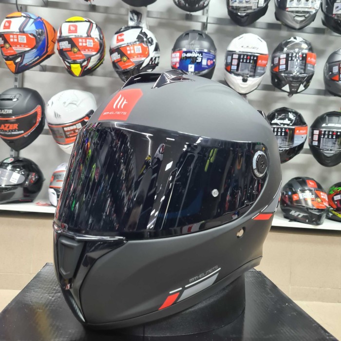 Мотошолом MT Targo S Solid A1 Matt Black ECE2206