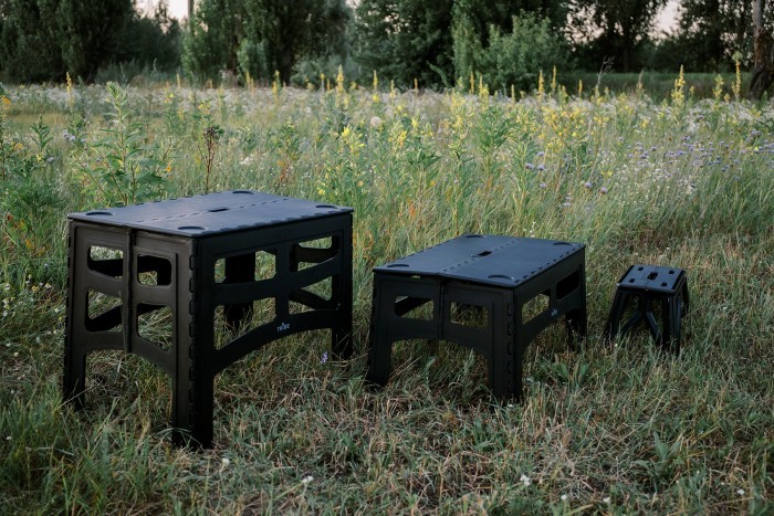Стіл Tribe Camp Table Low пластиковий T-EF-0003-black, укр, укр
