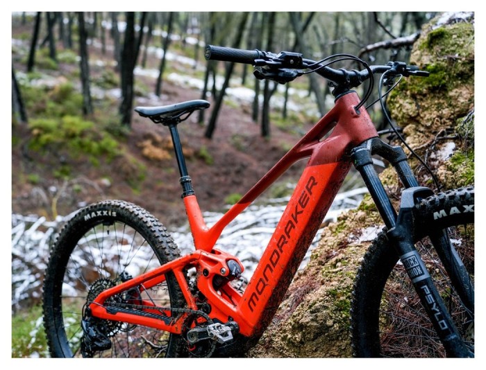 Электровелосипед MONDRAKER SCREE S 29'' 150mm, 800Wh Bosch CX, Flame Red, L