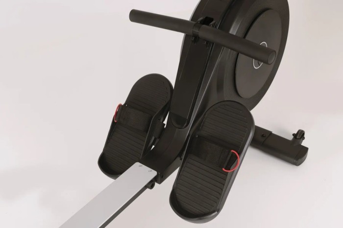 Гребной тренажер Toorx Rower RWX 300