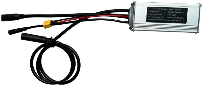 Контроллер GP YCKS174-033-36T 36B 17А синусоидальный в собственном корпусе влагозащищенные разъемы 200мм L – 150мм