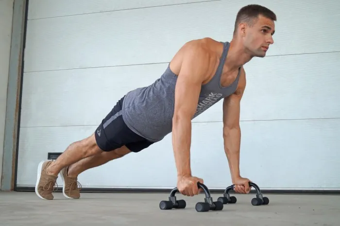 Упоры для отжиманий PowerPlay 4316 Push Up Bars пластиковые (Скошенные)