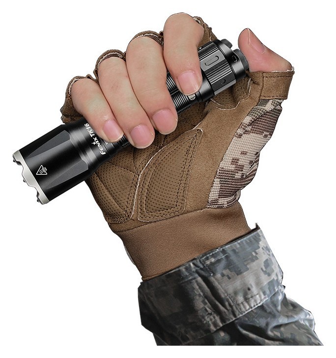 Ліхтар ручний Fenix TK16 V2.0