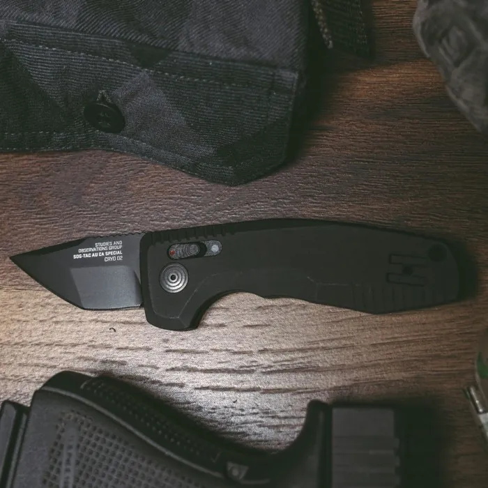 Розкладний ніж SOG SOG-TAC AU, Black, Compact, Tanto, CA Special