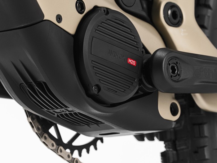 Электровелосипед MONDRAKER ZENDIT RR 29/27.5'' 170mm, DJI Avinox M2S 800Wh, Saturn, L