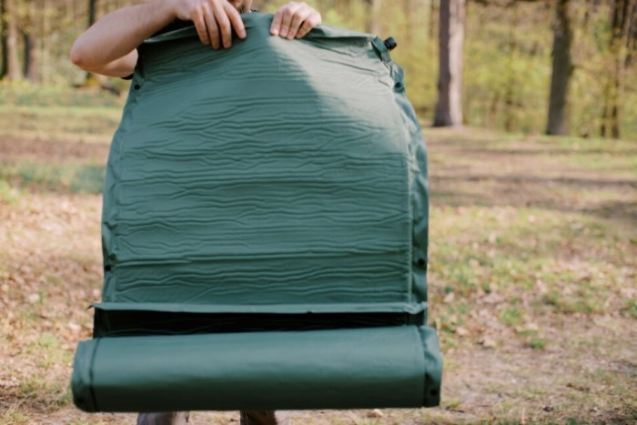 Коврик самонадувающийся Tramp с возможностью состегания green 188х66х5 UTRI-004