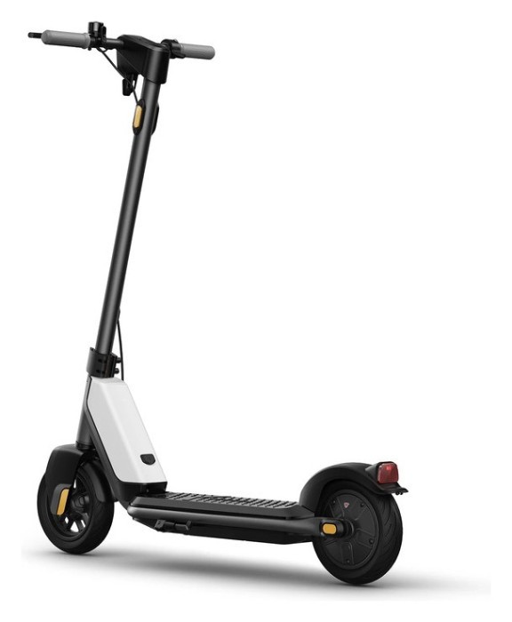 Електросамокат NIU KQi1 Sport Black 9", 250(450)W, 5.1Ah, 25km, 25km/h, 14%, App, 14,6 kg