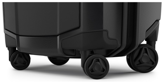 Чемодан на колесах Thule Revolve Carry On Spinner (Black) (TH 3203921) (TH 3203921)