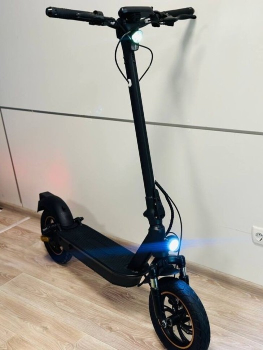 Електросамокат Maraton A3C чорний, укр, укр