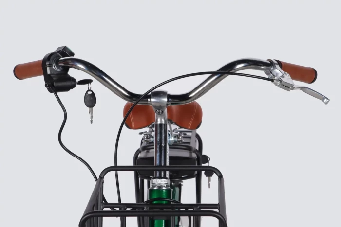 Велосипед уцененный с электроприводом 26