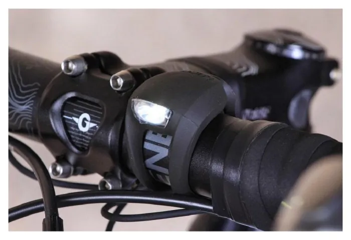 Мигалка передня Knog Frog Strobe Front 8.5 Lumens Black