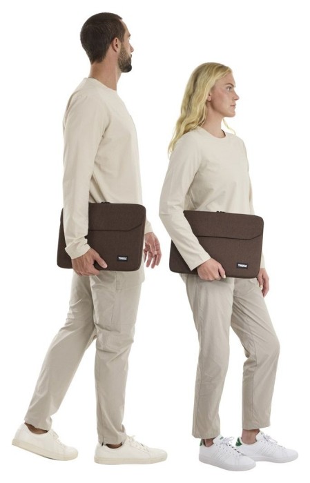 Чохол Thule Lithos Sleeve MacBook Pro 16'' (Nuanced Brown) 3205461 (TH 3205461)