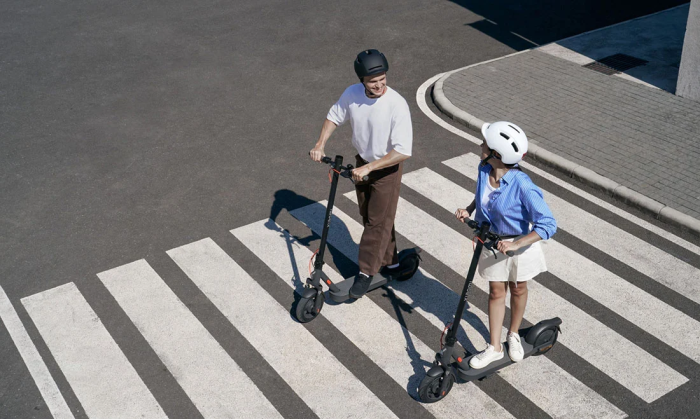 Электросамокат Xiaomi Mi Electric Scooter Elite GL BHR9603GL (400 Вт; 10 А*ч; 36 В), колеса 10", черный