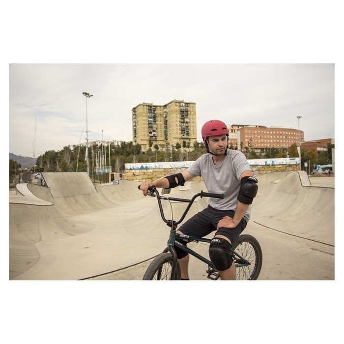 Захист ліктя REKD Ramp Elbow Pads