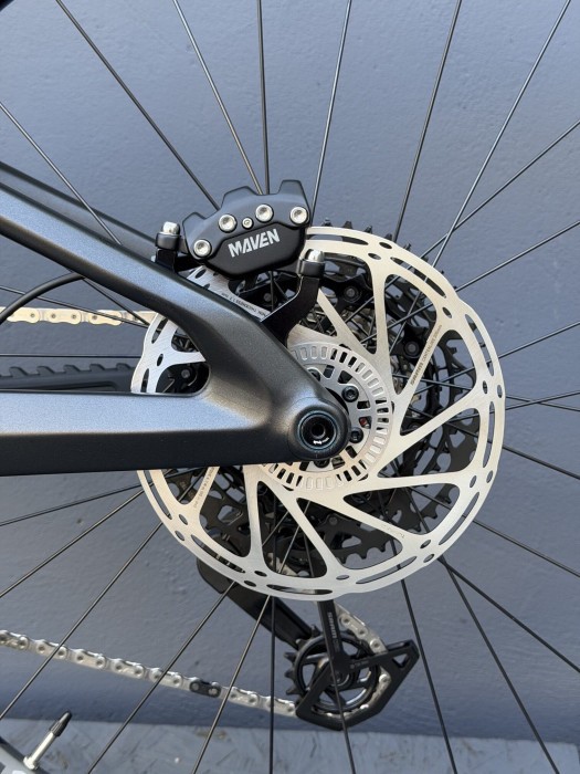 Электровелосипед MONDRAKER ZENDIT RR S 29/27.5'' 170mm, DJI Avinox M2S 800Wh, Vortex Grey, M/L