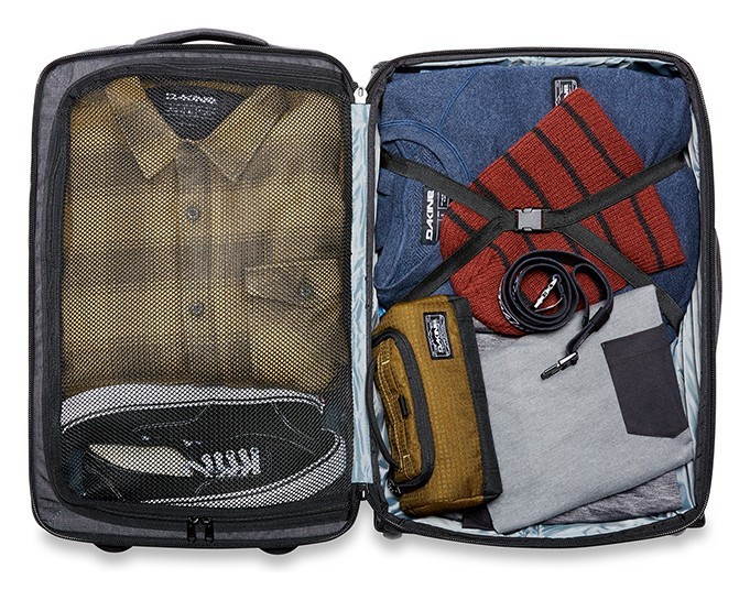 Сумка на колесах DAKINE ( 10002923 ) CARRY ON ROLLER 42L 2020