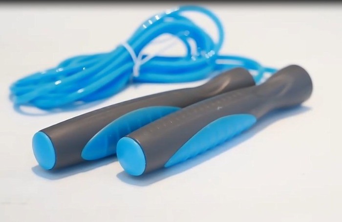 Скакалка PowerPlay 4204 Classic Jump Rope Синя (2,7m.)