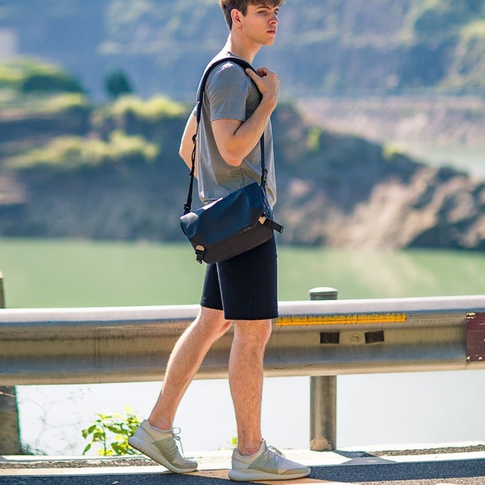 Сумка на плече Mark Ryden Envoy MR8109