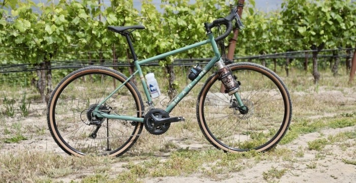 Велосипед 27,5" Marin FOUR CORNERS рама - XS 2023 Gloss Green/Tan, укр, укр