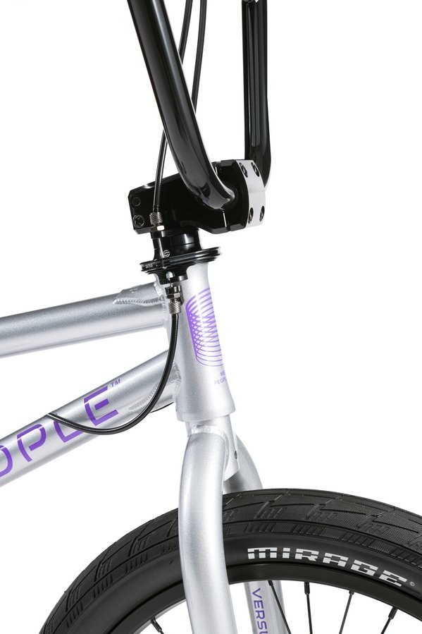 Велосипед WeThePeople BMX VERSUS 20.65″TT Hologram silver (01001130121)