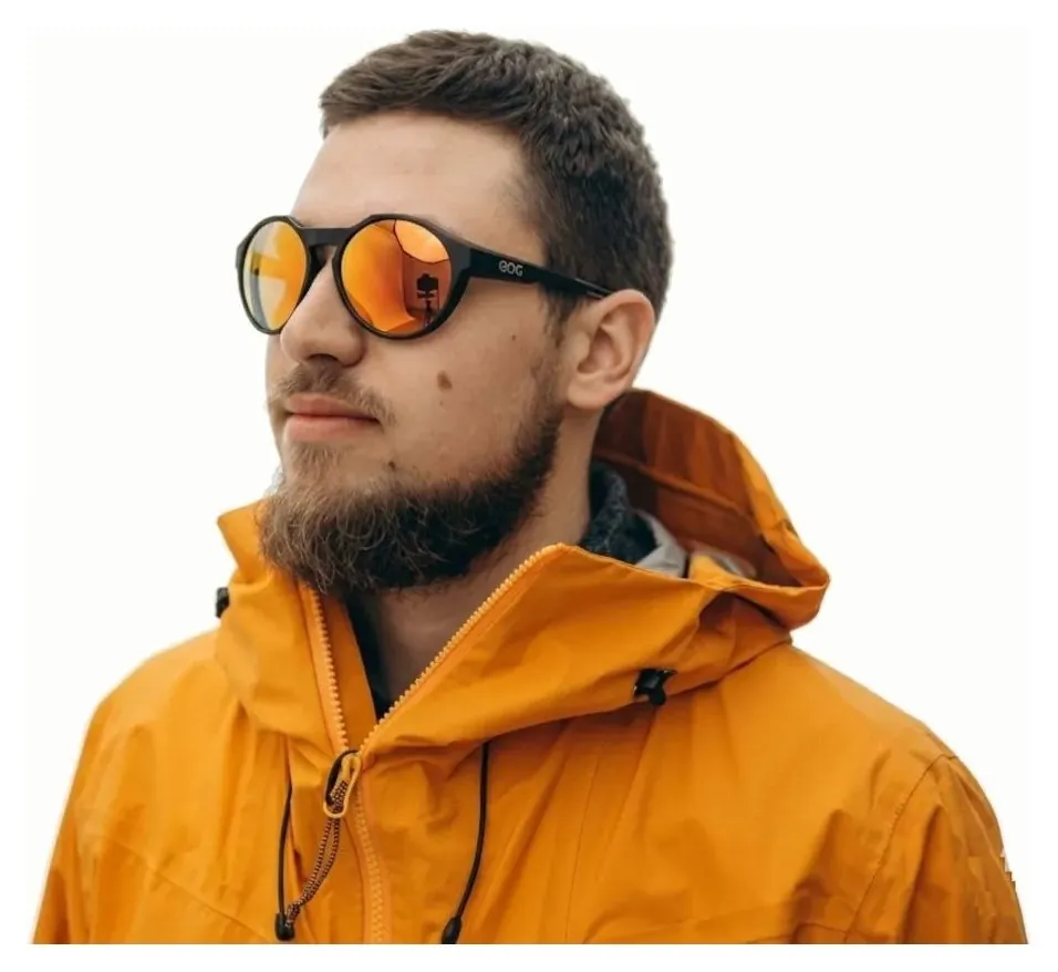 Окуляри GOG Manaslu Photochromic Cat.2-4 (matt black/reflex blue)