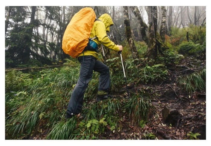 Накидка Turbat Raincover M