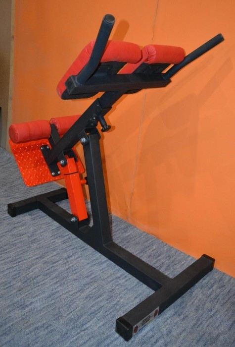 Гиперекстензия регулируемая с изменяющимся углом наклона, профессиональная серия до 200 кг.
