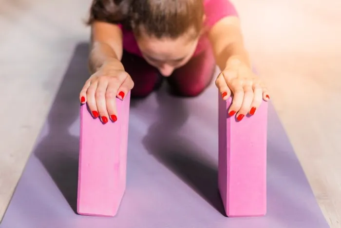 Блок для йоги PowerPlay 4006 Yoga Brick Розовый