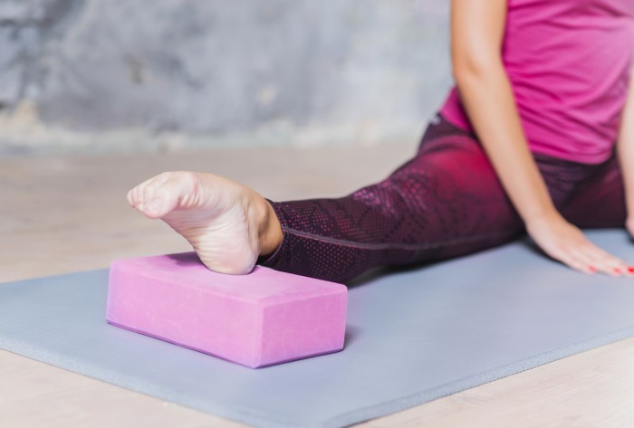 Блок для йоги PowerPlay 4006 Yoga Brick Розовый