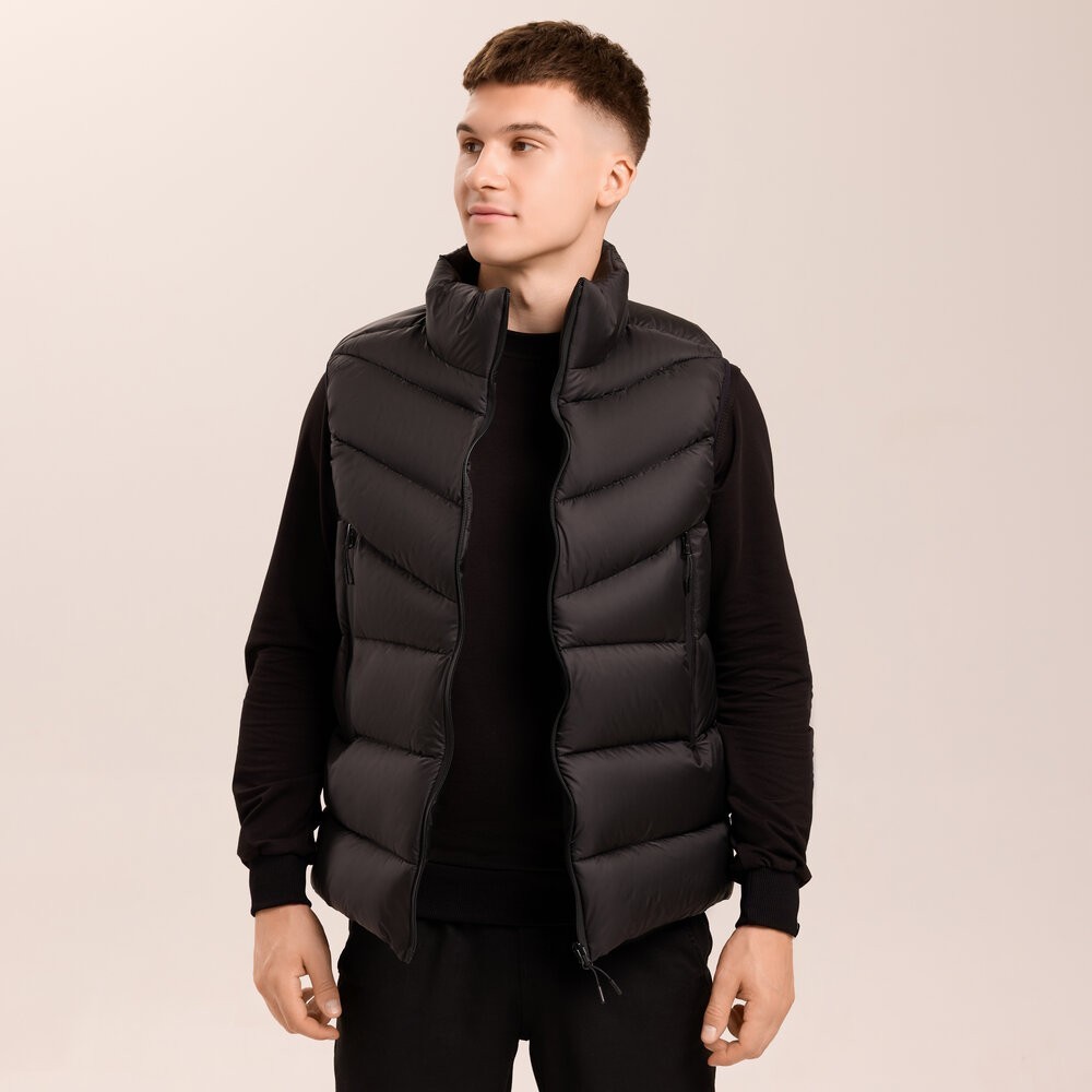 Мужская черная жилетка Pobedov Puffer