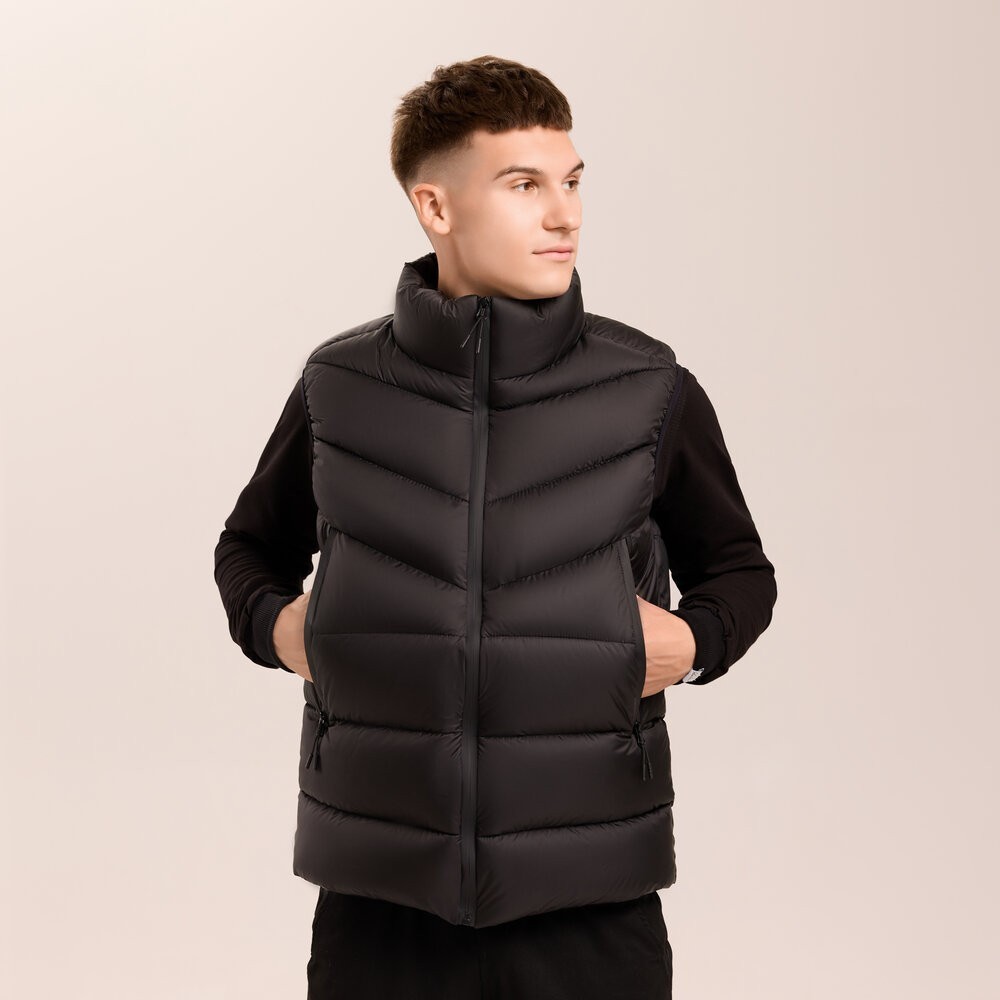 Мужская черная жилетка Pobedov Puffer