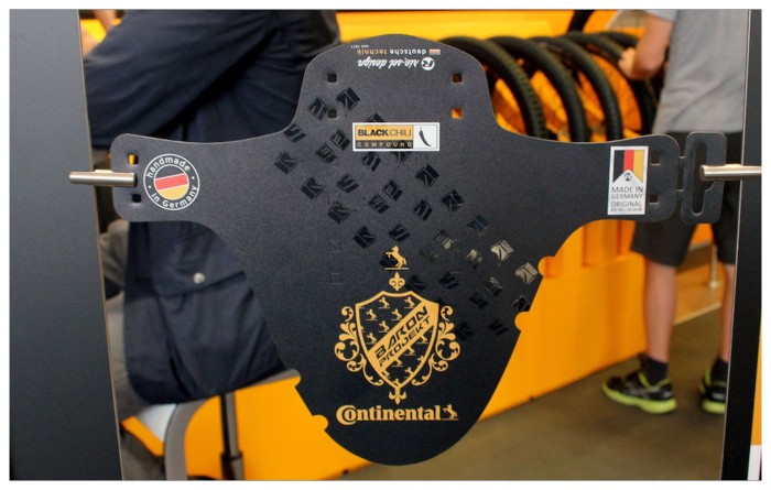 Покришка безкамерна Continental Der Baron Projekt 27.5 " x2. 6, чорна, складна, ProTection Apex, Skin