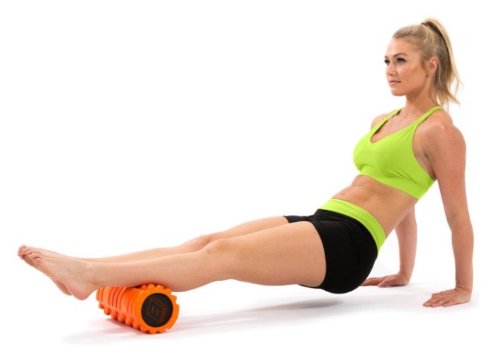 Масажний ролик EasyFit Solid Roller v.1.1s 33 см помаранчевий, укр, укр