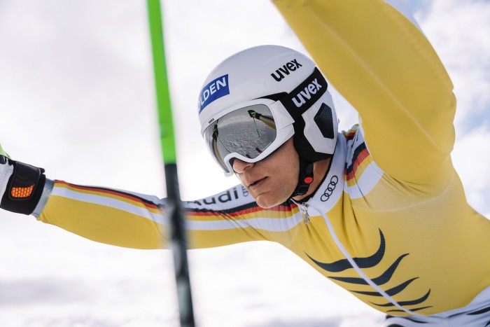Шолом UVEX invictus 2026, укр, укр