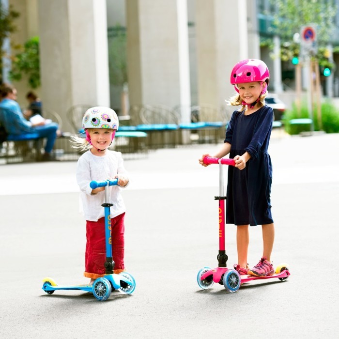 Защитный шлем MICRO - МАЛИНОВЫЙ (48-53 см, S)