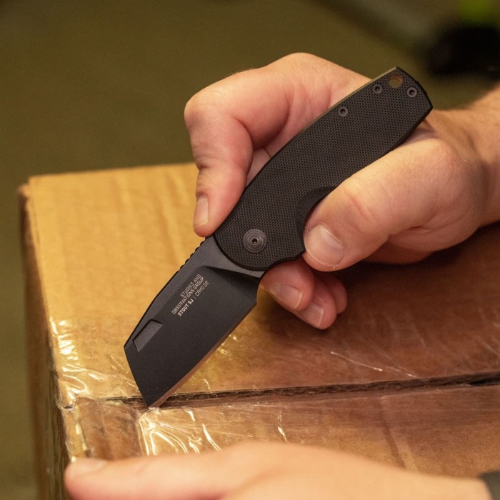 Розкладний ніж SOG Stout SJ, Blackout, Cleaver