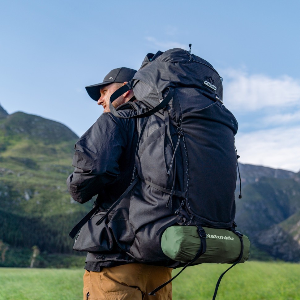 Матрас туристический надувной двухместный Naturehike CNK2550WS019, 200х125х6.5 см, зеленый со встроенной помпой для надува.