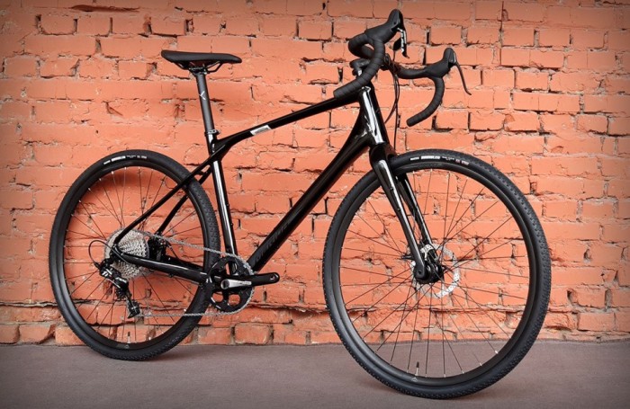 Велосипед 28" Merida Silex 300 Glossy Black (2023)