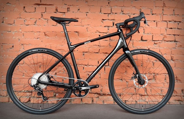 Велосипед 28" Merida Silex 300 Glossy Black (2023)