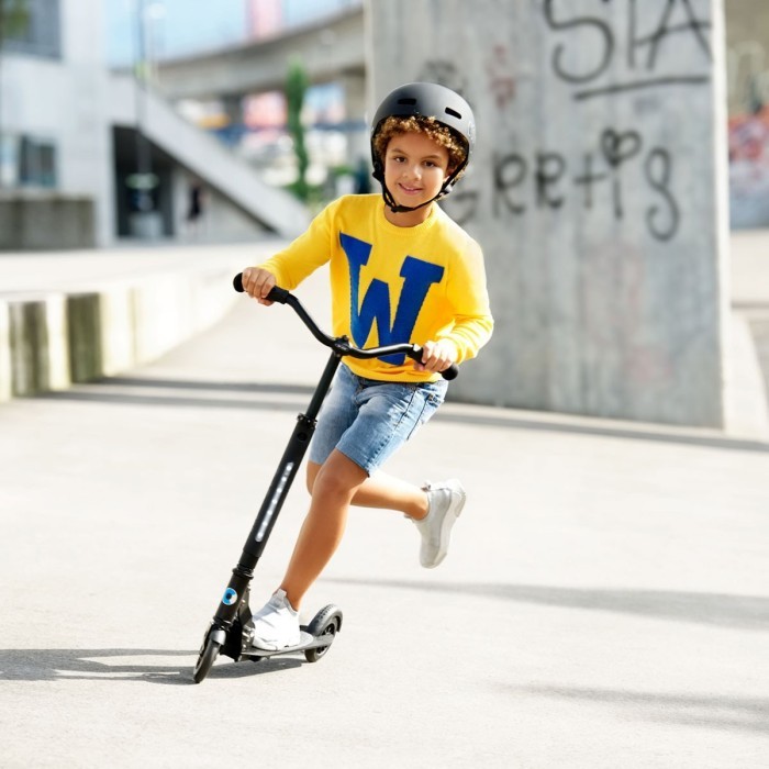 Самокат MICRO серии "Sprite Deluxe" – ЧЕРНЫЙ (до 100 kg, двухколесный, свет)