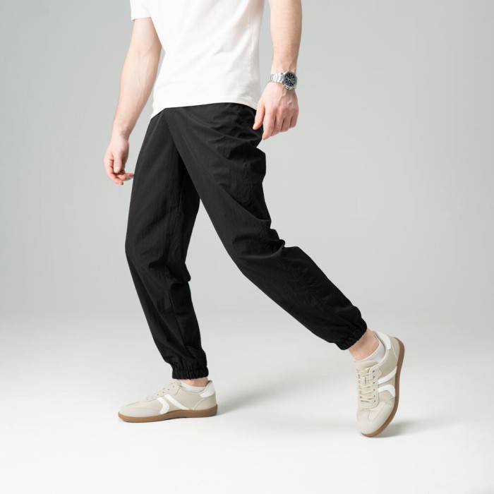 Чоловічі штани джогери з плащівки чорні Pobedov Ground, укр, укр