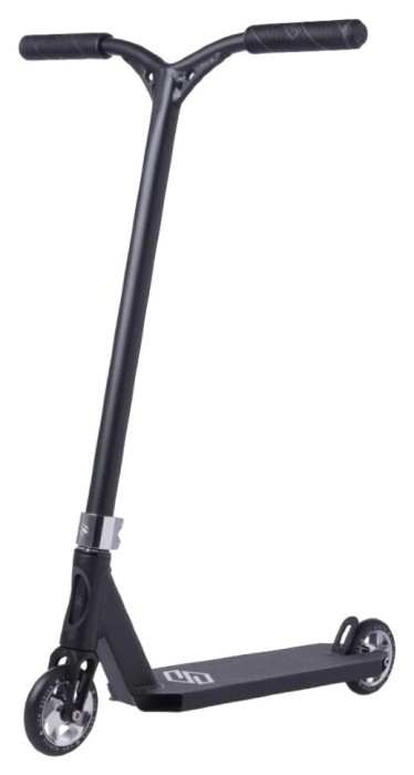 Трюковый самокат Striker Lux Pro Black Chrome Трюковый самокат Striker Lux Pro Black Chrome