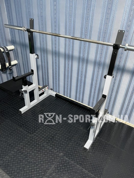 Стойки для приседаний / Стойки для жима лежа регулируемые, со страховыми упорами