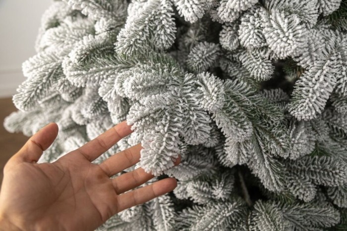 Елка литая "Ковалевская" ЗАСНЕЖЕННАЯ